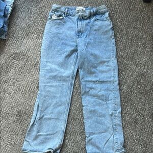 Abercrombie & Fitch 90’s High Rise Relaxed Jeans